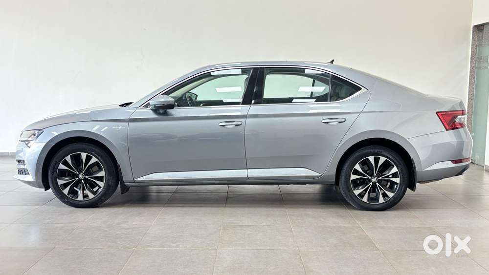 Skoda Superb 2.0 Tsi At L&k, 2021, Petrol