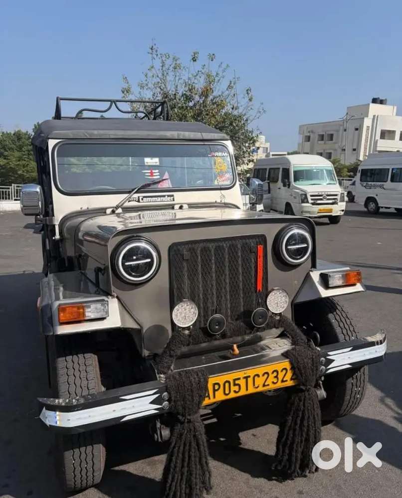 Mahindra Jeep 2010 Diesel 82000 Km Driven