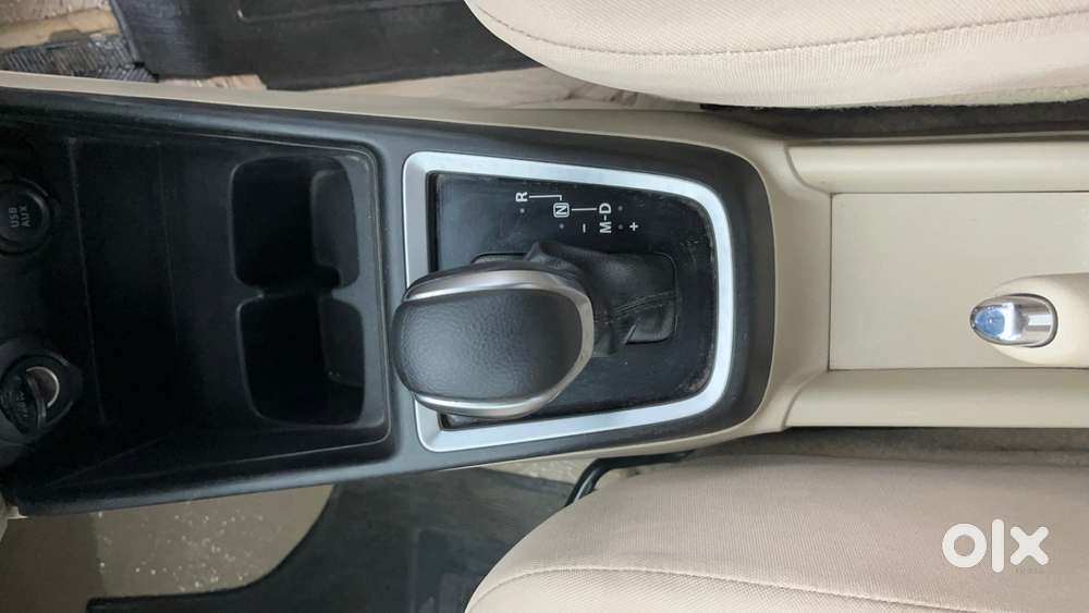 Maruti Suzuki Swift Dzire Amt Vxi, 2019, Petrol