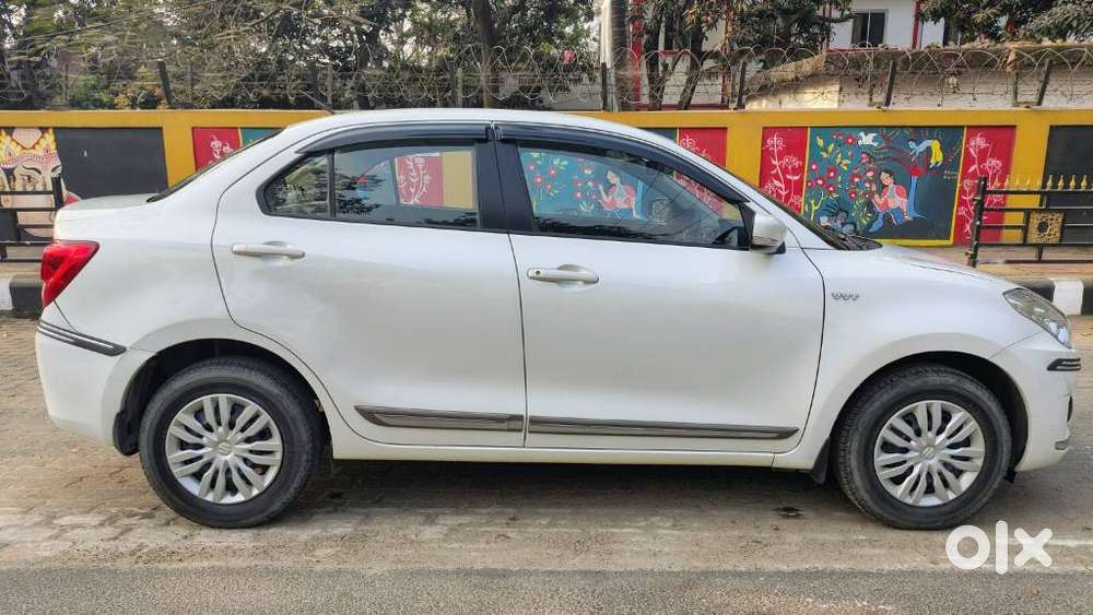 Maruti Suzuki Dzire 2017-2020 1.2 Vxi Amt, 2018, Petrol