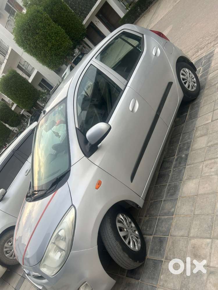 2014 Hyundai I10 Sportz Petrol