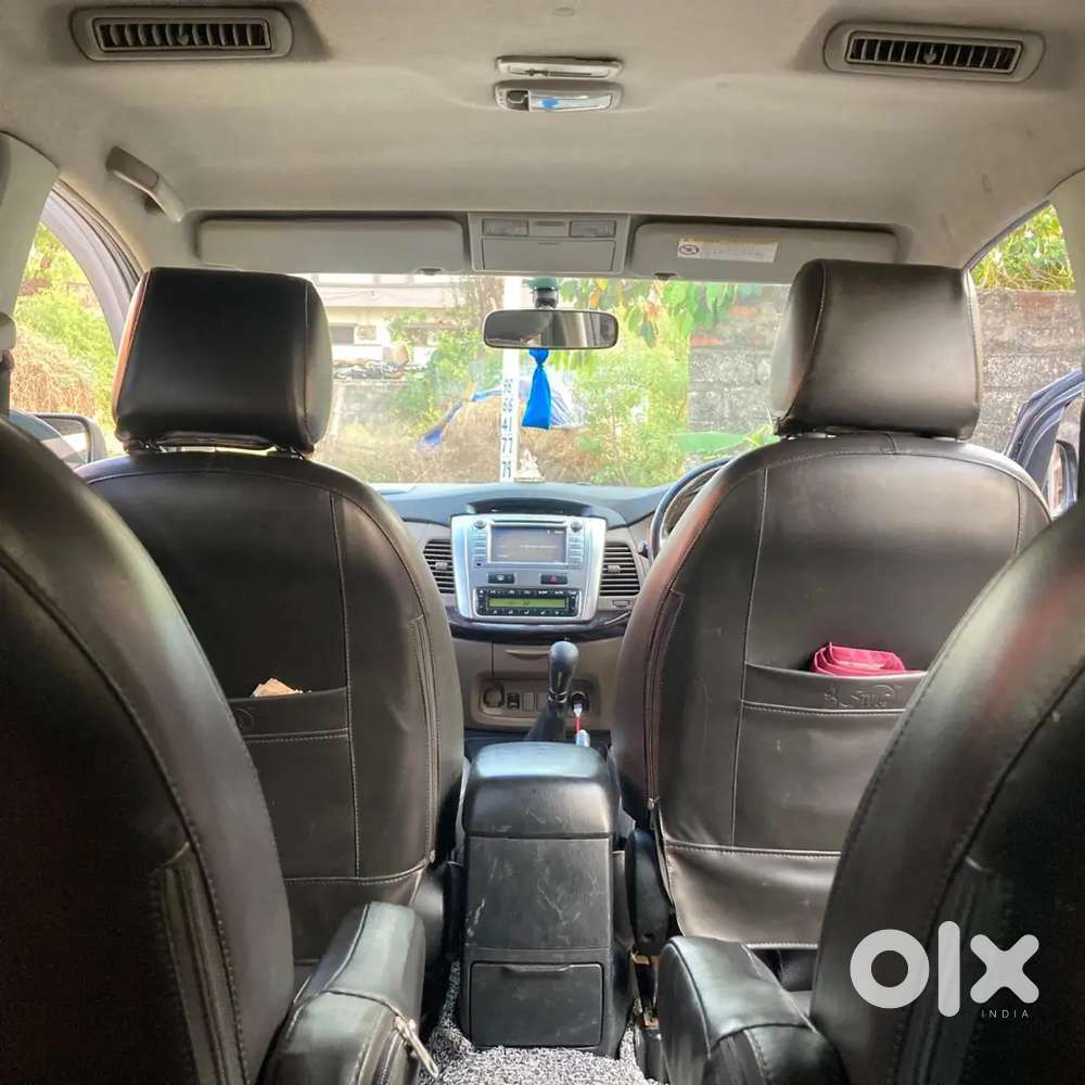 Toyota Innova 2015 Diesel Well Maintained