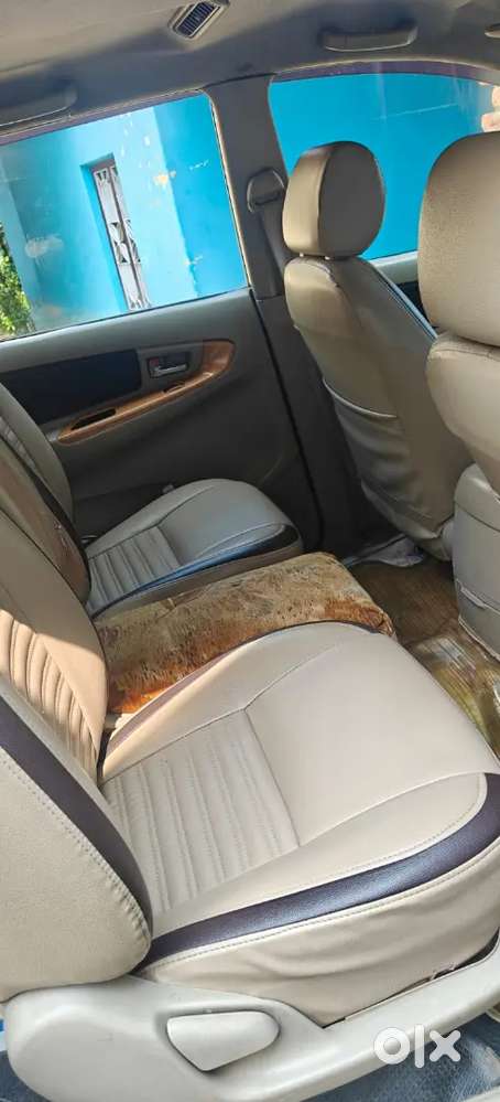 Toyota Innova Diesel 2010 Year