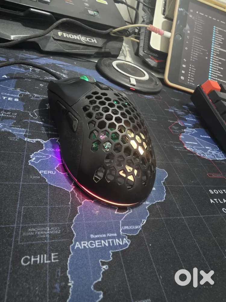 CB firestorm gaming mouse and dell mouse