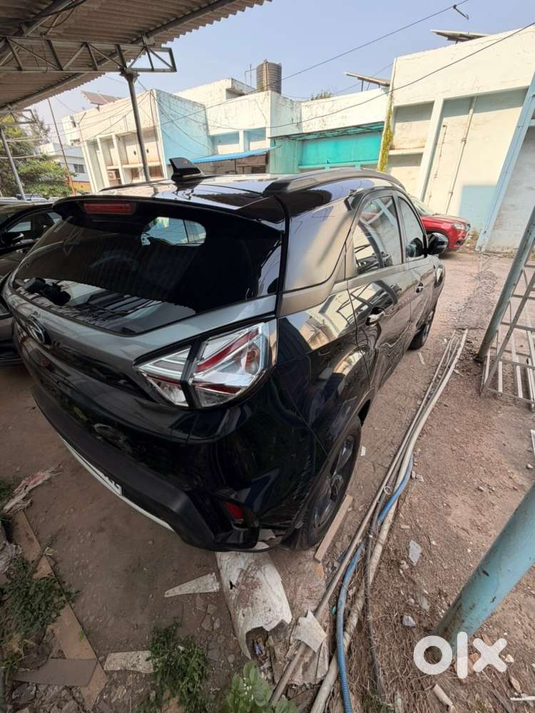 Tata Nexon 2021 Petrol Dark Edition