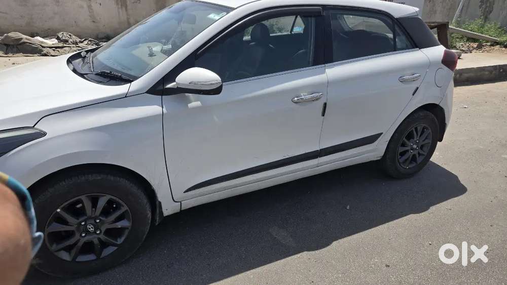 Hyundai I20 2018 Diesel 95000 Km Driven