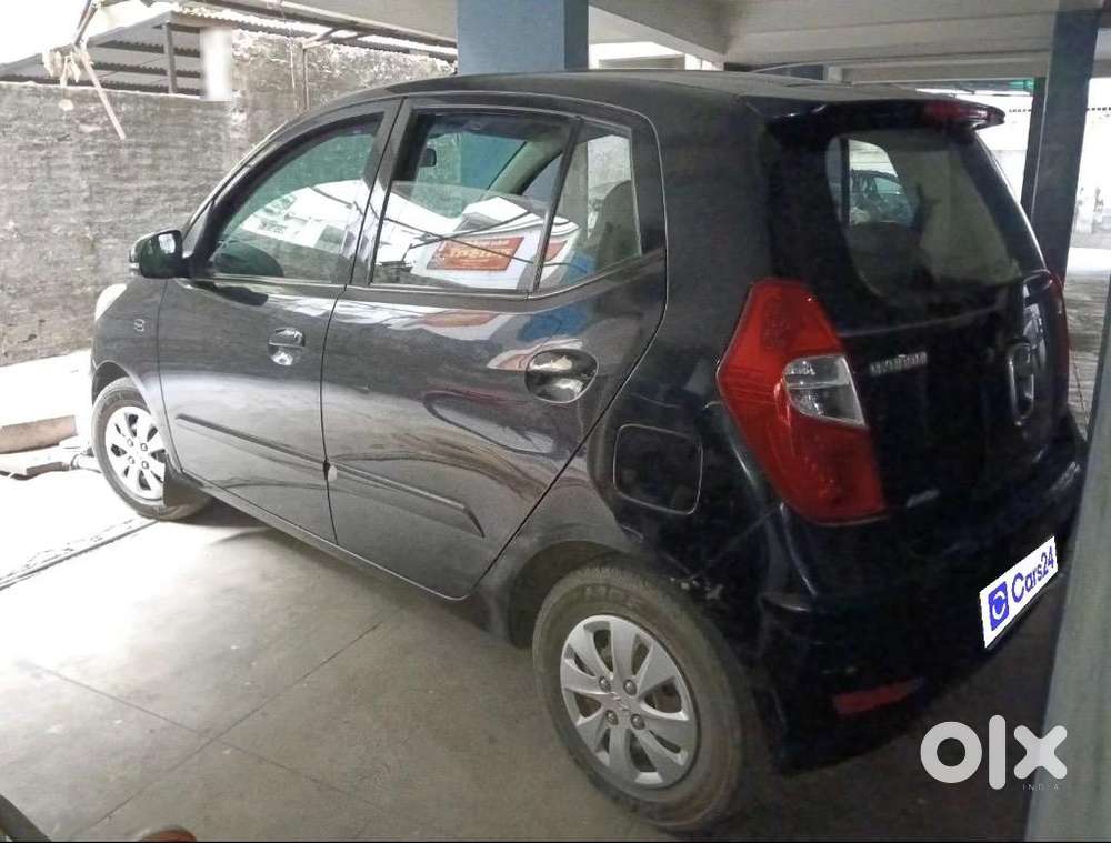 Hyundai Automatic I10 2011 Petrol 33000 Km Driven