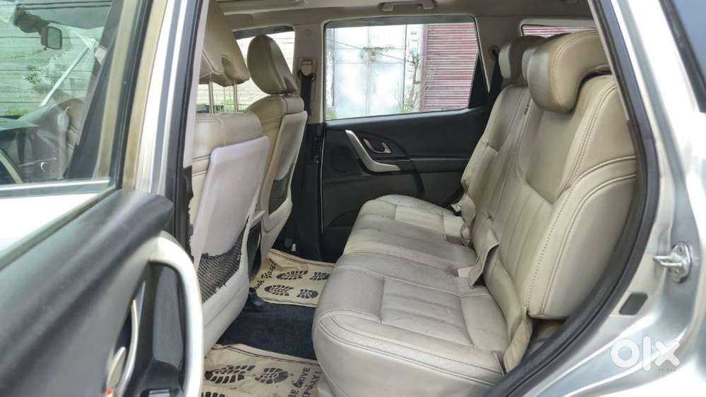 Mahindra Xuv500 W9 At 1.99, 2018, Diesel