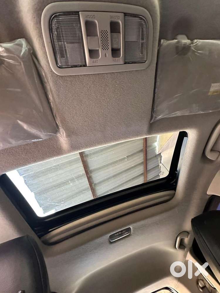 Honda Wrv Vx - Sunroof (top End)
