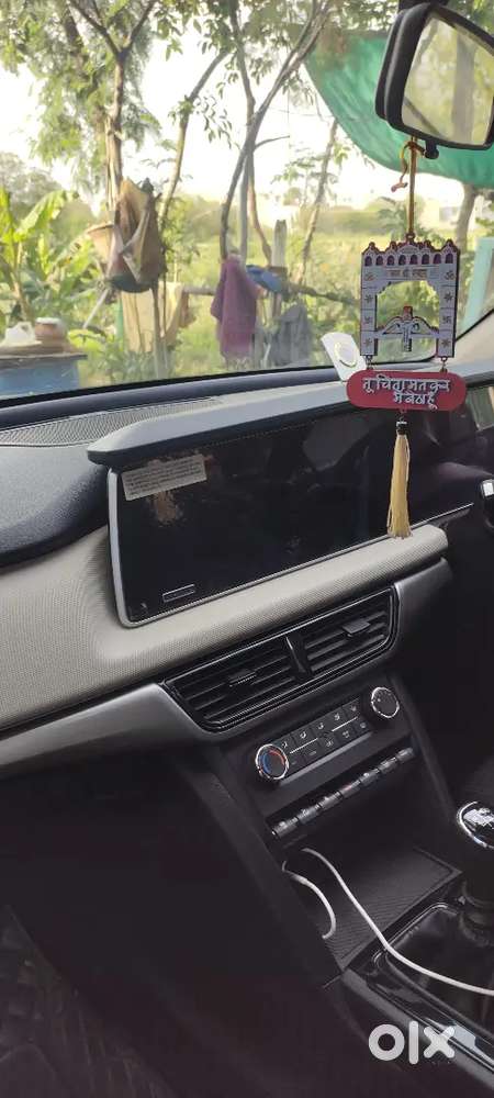 Mahindra Xuv700 2024 Diesel 20000 Km Driven