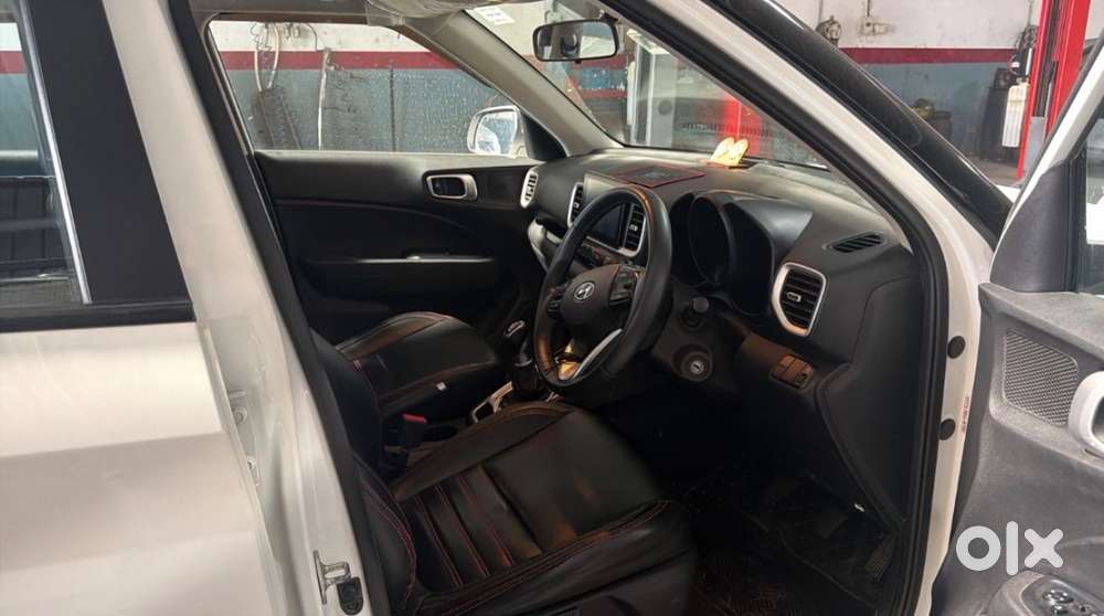Hyundai Venue 2021 Diesel Good Condition