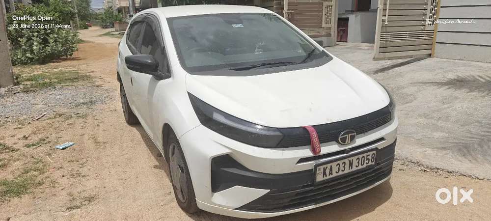 Tata Altroz 1.5 Pure Model Facelift