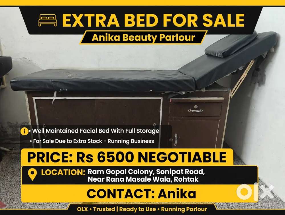 Parlour facial bed with storage 2 door almirah+ Drawer