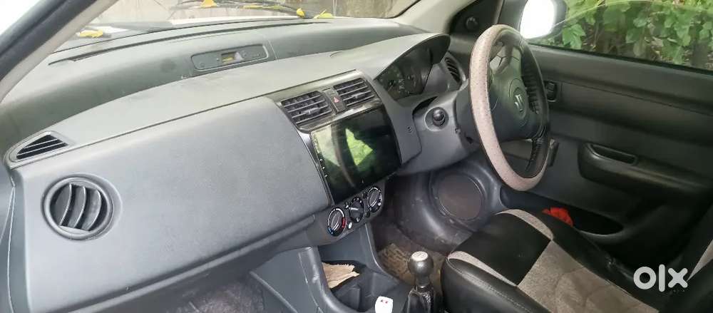 Maruti Suzuki Swift Lxi Year 2010