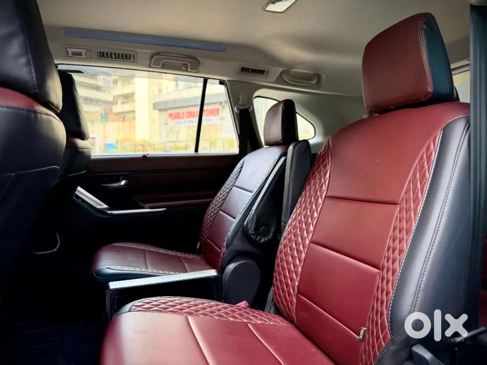 Toyota Innova Hycross 2.0 Vx Hybrid 7 Str, 2025, Petrol