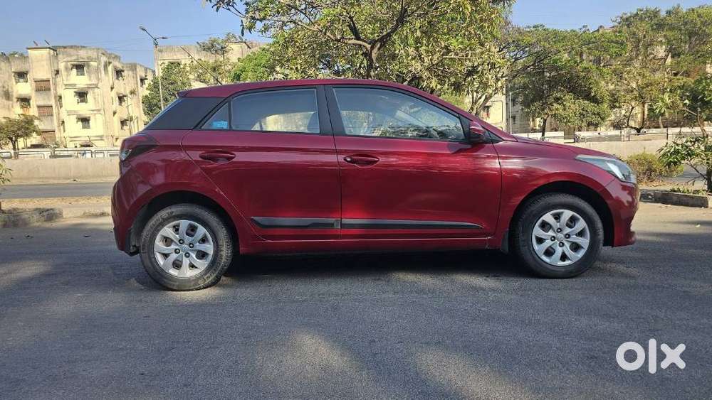 Hyundai Elite I20 Sportz Opt 1.4, 2015, Petrol