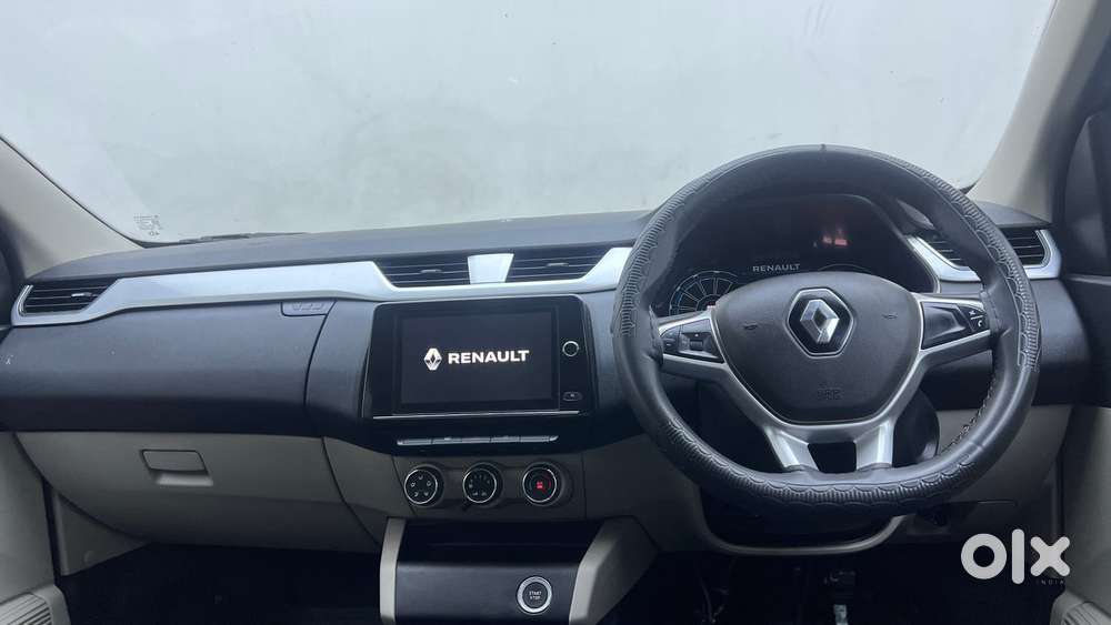 Renault Triber Rxz, 2022, Petrol