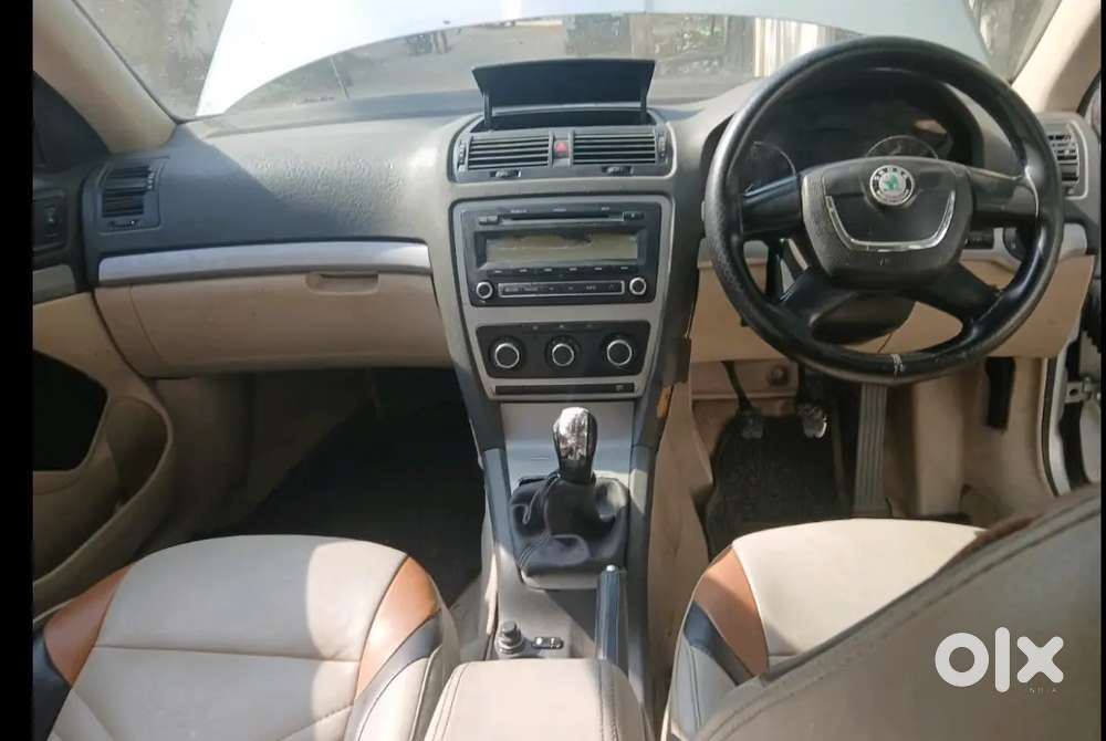 Skoda Laura 2011