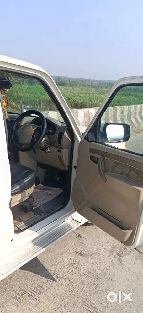 Mahindra Scorpio Diesel Automatic 12 Year