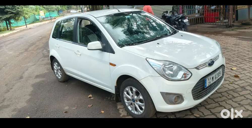 Ford Figo Diesel Titanium, Abs, Srs.