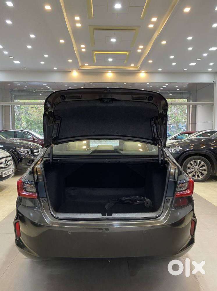 Honda City 1.5 V 5th Gen I-vtec Mt, 2022, Petrol