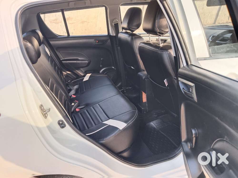 Maruti Suzuki Swift Lxi Optional-o, 2017, Petrol