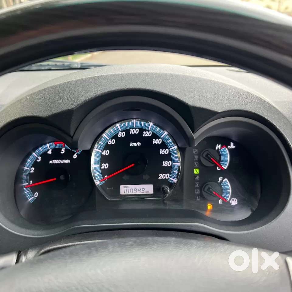 Toyota Fortuner 4x2 At, 2014, Diesel