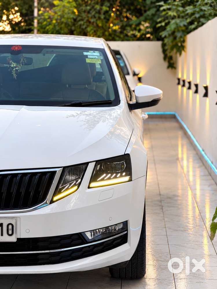 Skoda Octavia 2.0 Tdi At Style Plus, 2017, Diesel