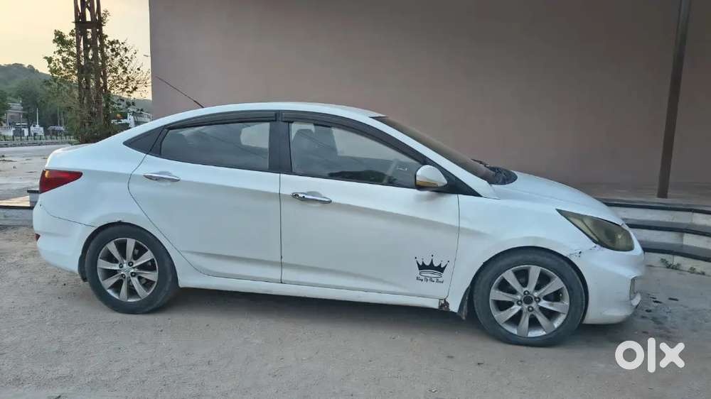 Hyundai Verna 1.5 Sx 2012