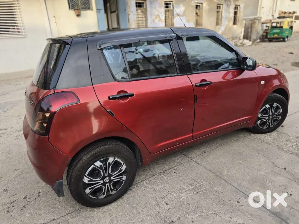 Maruti Suzuki Swift Vxi 2009
