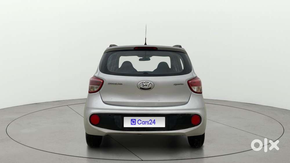 Hyundai Grand I10 [2017-2020] 1.2 Kappa Vtvt Sportz At, 2018, Petrol