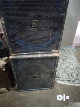 Dj best sale cabinet olx