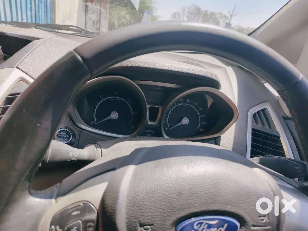 Ford Escort 2016 Diesel 90000 Km Driven