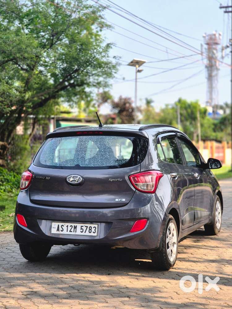 Hyundai Grand I10 2013-2016 Sportz, 2015, Petrol