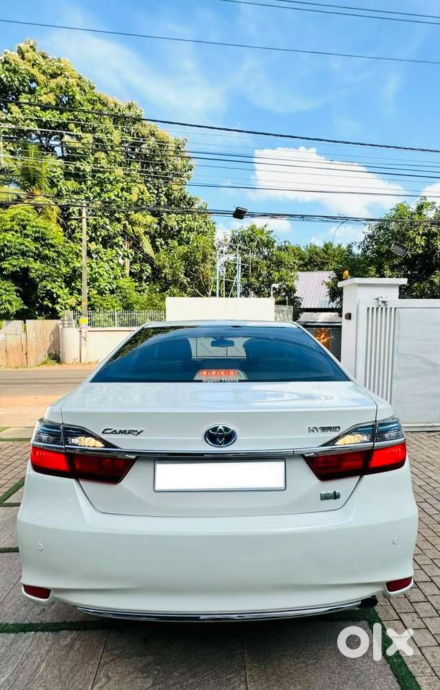 Toyota Camry Hybrid, 2016, Petrol