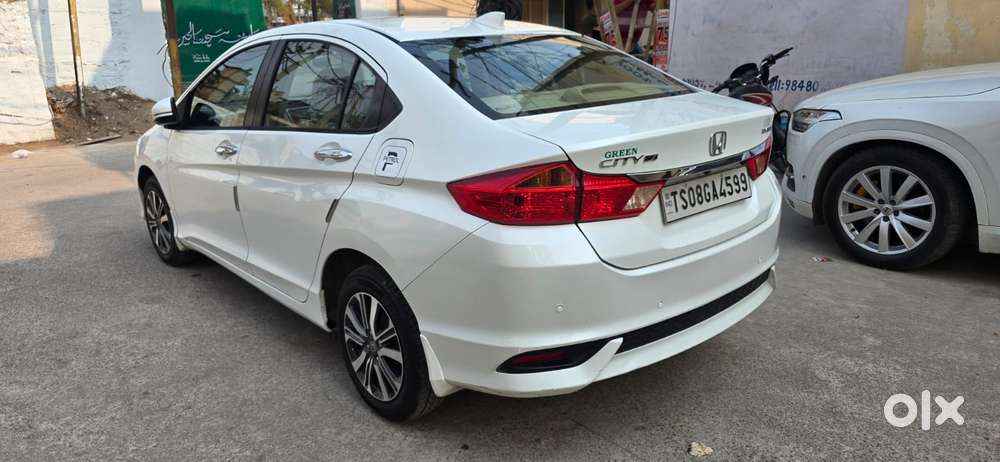 Honda City 1.5 V 4th Gen I-vtec Mt, 2018, Petrol