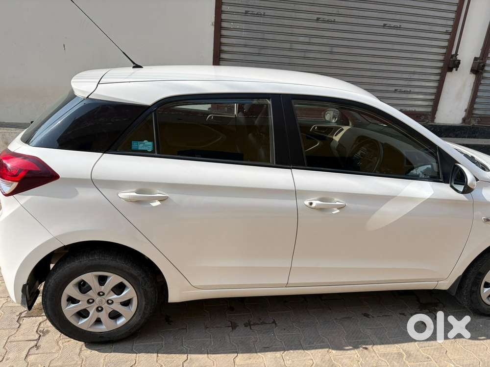 Hyundai Elite I20 2017 Petrol Well Maintained