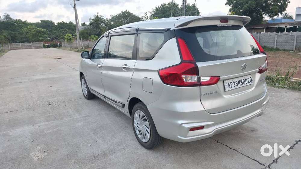 Maruti Suzuki Ertiga Vxi Shvs, 2022, Petrol