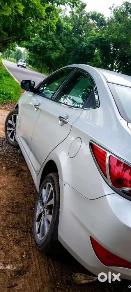 Hyundai Verna Fluidic 2015 Manual Diesel