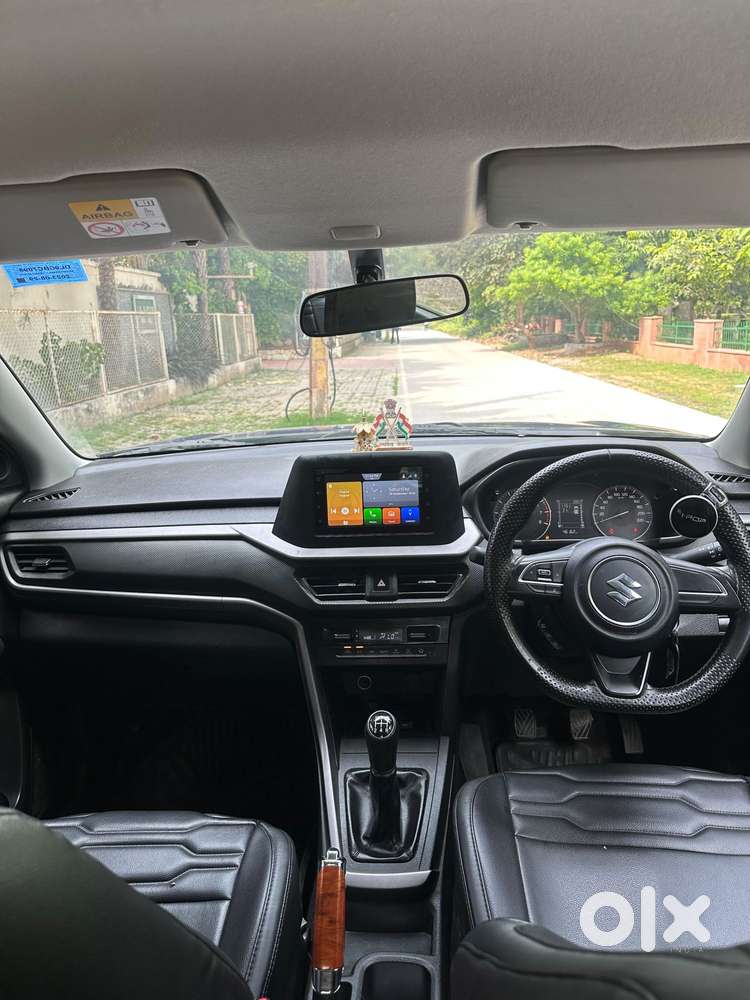 Maruti Suzuki Brezza 1.5 Vxi Cng, 2023, Cng & Hybrids