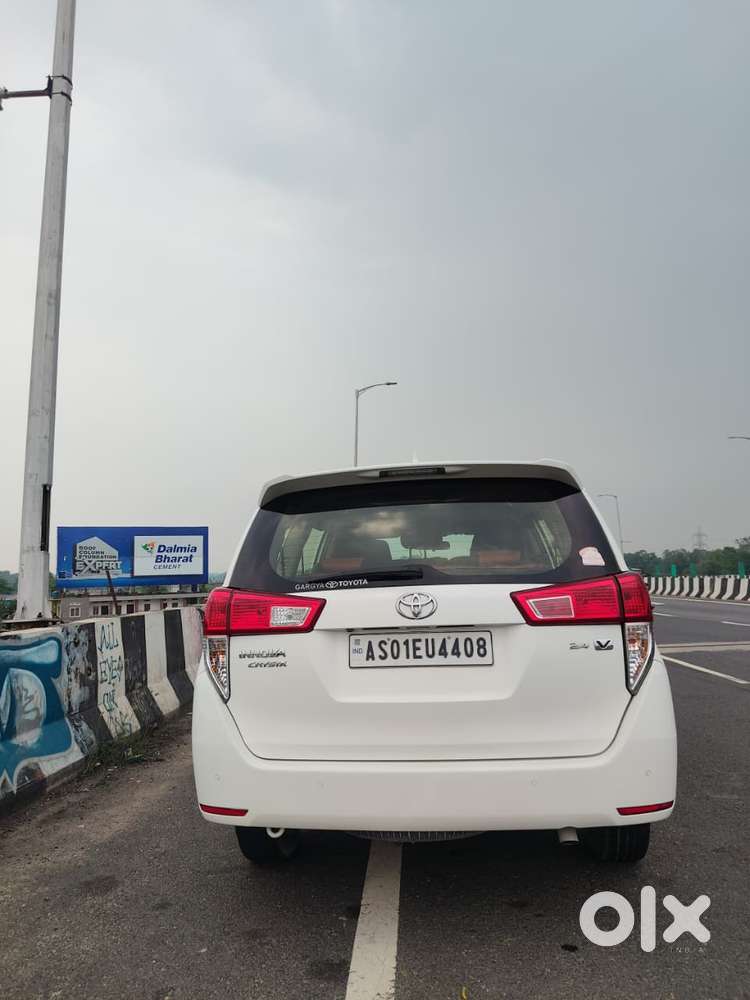 Toyota Innova Crysta 2.4 V 8 Str, 2021, Diesel