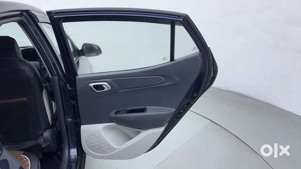 Hyundai Aura 1.2 Sx Cng, 2023, Cng & Hybrids