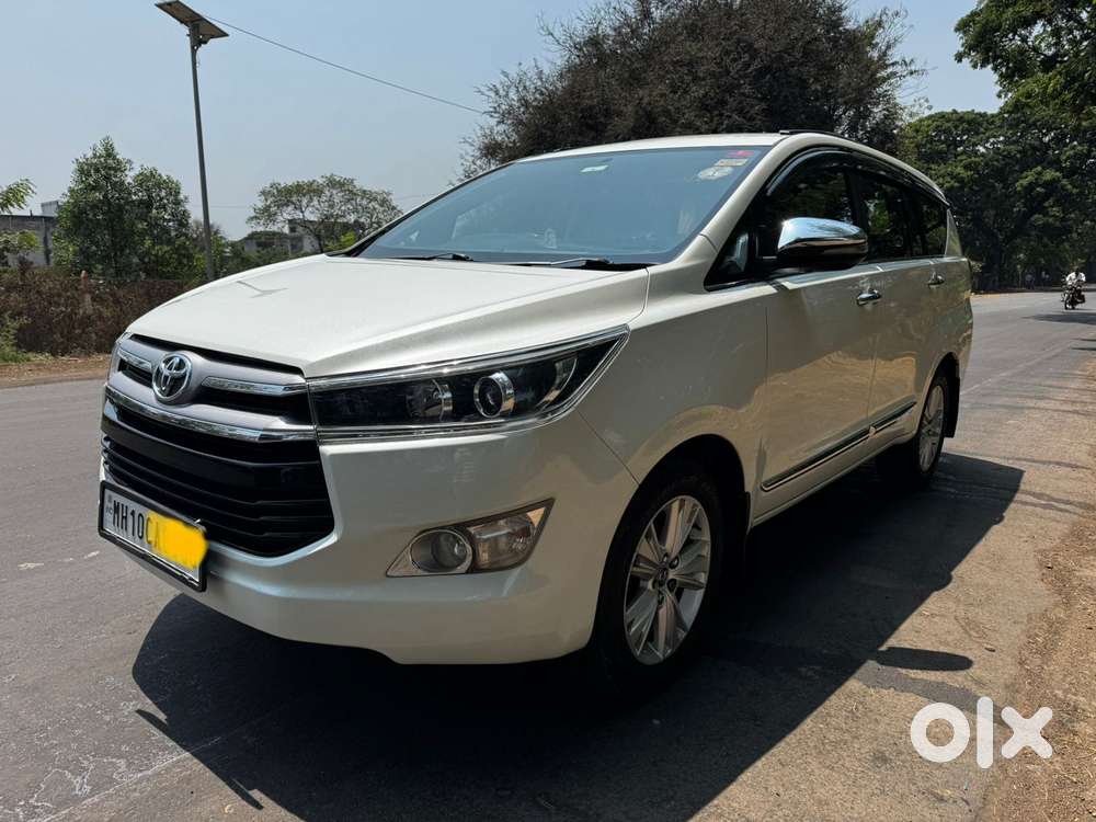 Toyota Innova Crysta 2.8 Z, 2016, Diesel