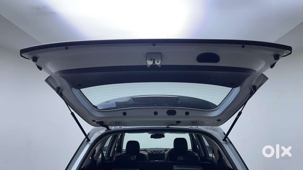 Hyundai Alcazar 2.0 Signature (o) Petrol At 7 Str, 2022, Petrol