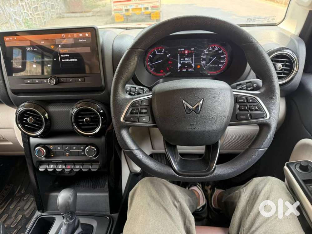 Mahindra Thar Roxx Mx5 Rwd At, 2025, Petrol