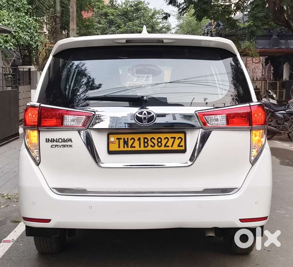 Toyota Innova Crysta [2020-ongoing] 2.4 Gx 7 Str, 2023, Diesel