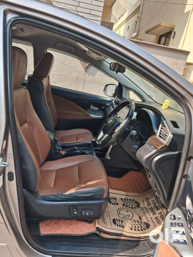 Toyota Innova Crysta 2.8 Zx At, 2017, Diesel