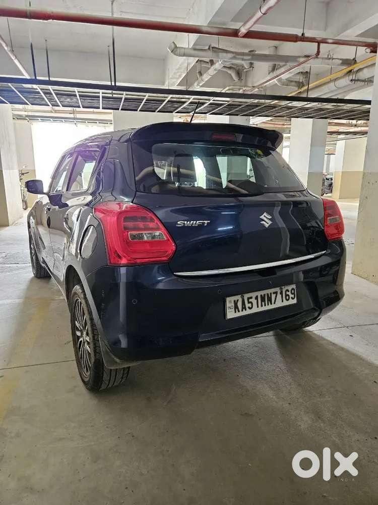 Maruti Suzuki Swift 2019 Vxi Automatic