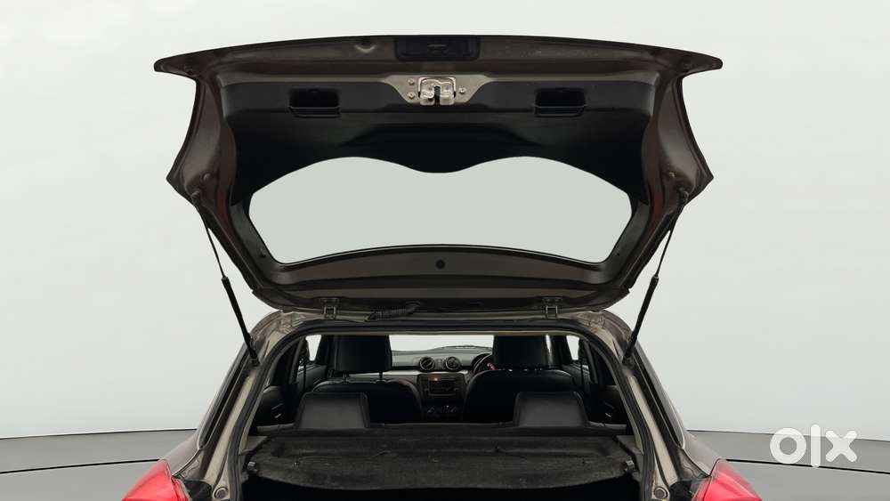 Maruti Suzuki Swift Amt Vxi, 2021, Petrol