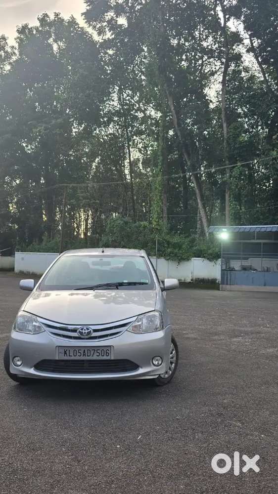 Toyota Etios Petrol Manual 2011